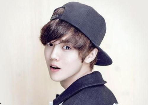 4月4出生的明星,揭秘4月4日出生的明星风采